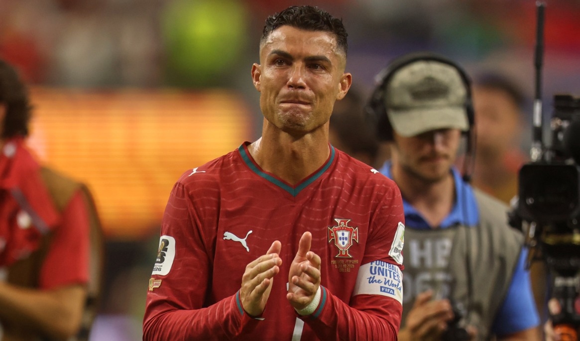 Cristiano Ronaldo i tårar efter uttåget mot Spanien. Foto: Gareth Patterson/AP/TT