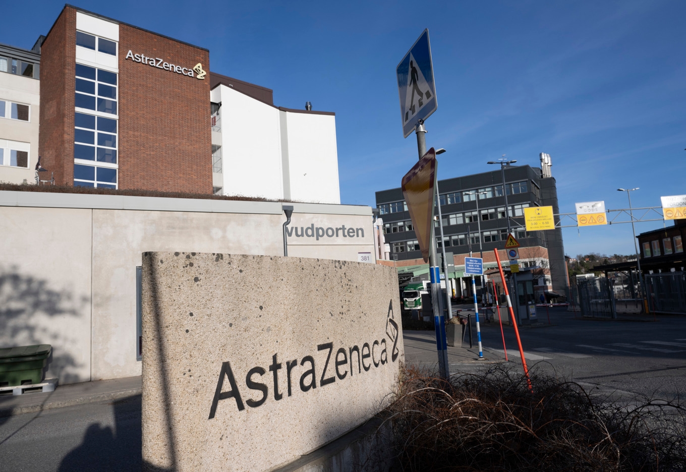 Kursfall för Astra Zeneca efter bakslag i fas 3-studie. Arkivbild Foto: Fredrik Sandberg/TT