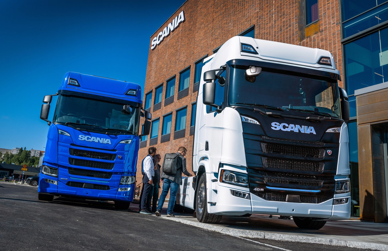 Scanialastbilar utanför fabriken i Södertälje. Arkivbild. Foto: Claudio Bresciani / TT