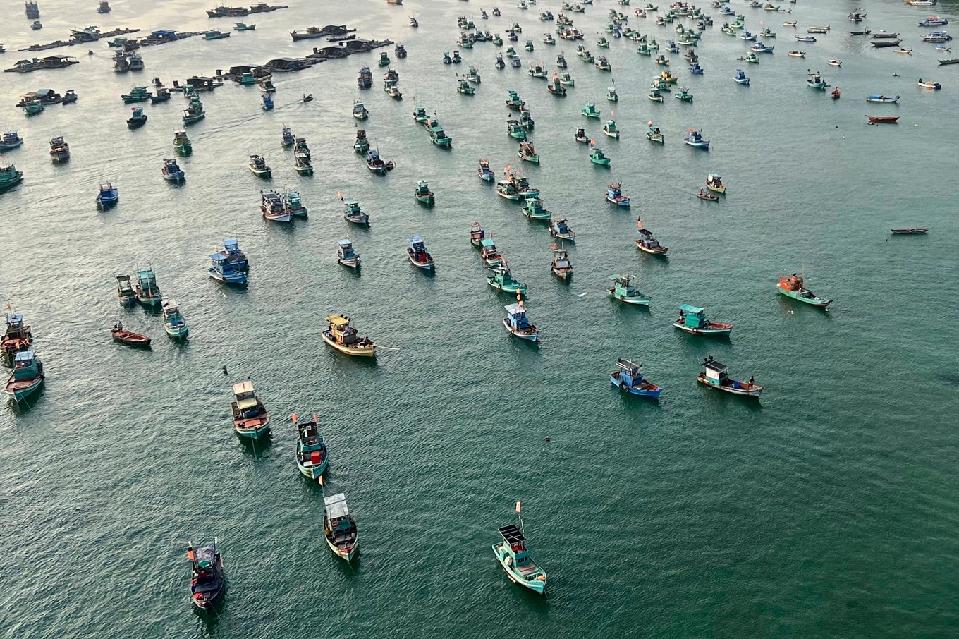 Båtar utanför den vietnamesiska turistön Phu Quoc. Arkivbild. Foto: Adam Schreck/AP/TT