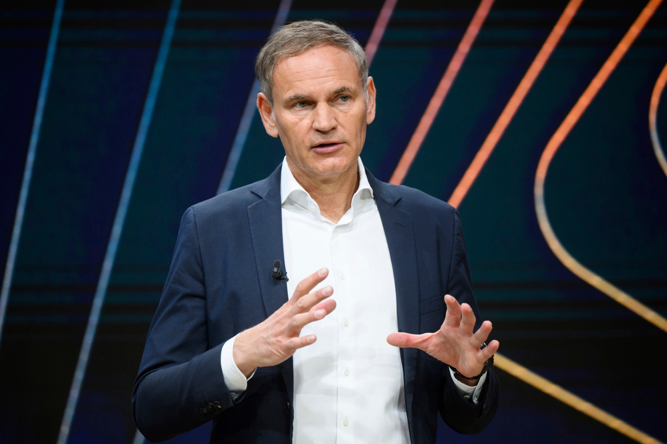 VW:s koncernchef Oliver Blume på en bild från 2025. Foto: Julian Stratenschulte/DPA/AP/TT
