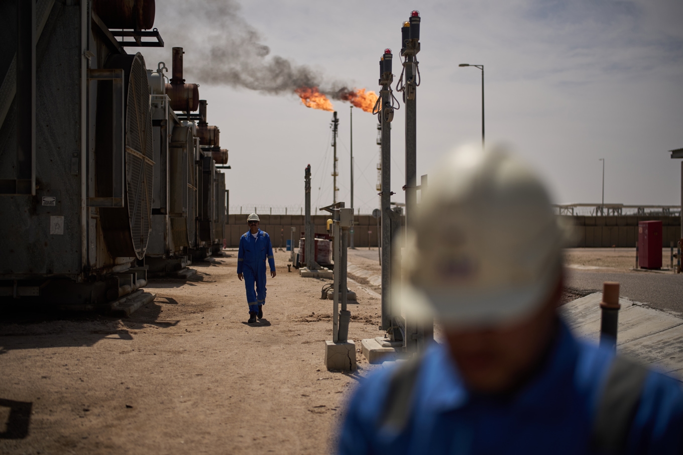 Iraks oljeexport har drabbats hårt av Irankriget. Arkivbild. Foto: Leo Correa /AP/TT