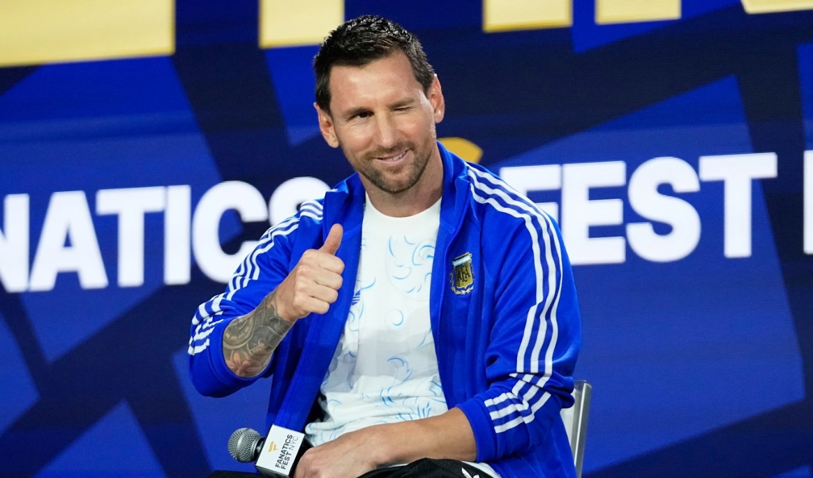 Argentinas Lionel Messi håller pressträff i New York. Foto: Frank Franklin II /AP/TT
