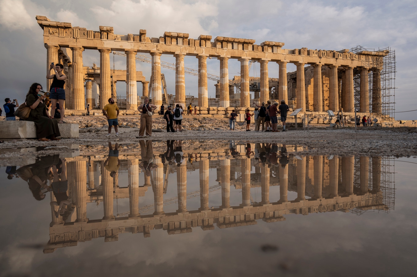 Det berömda templet Parthenon på Akropolis. Arkivbild. Foto: Petros Giannakouris/AP/TT