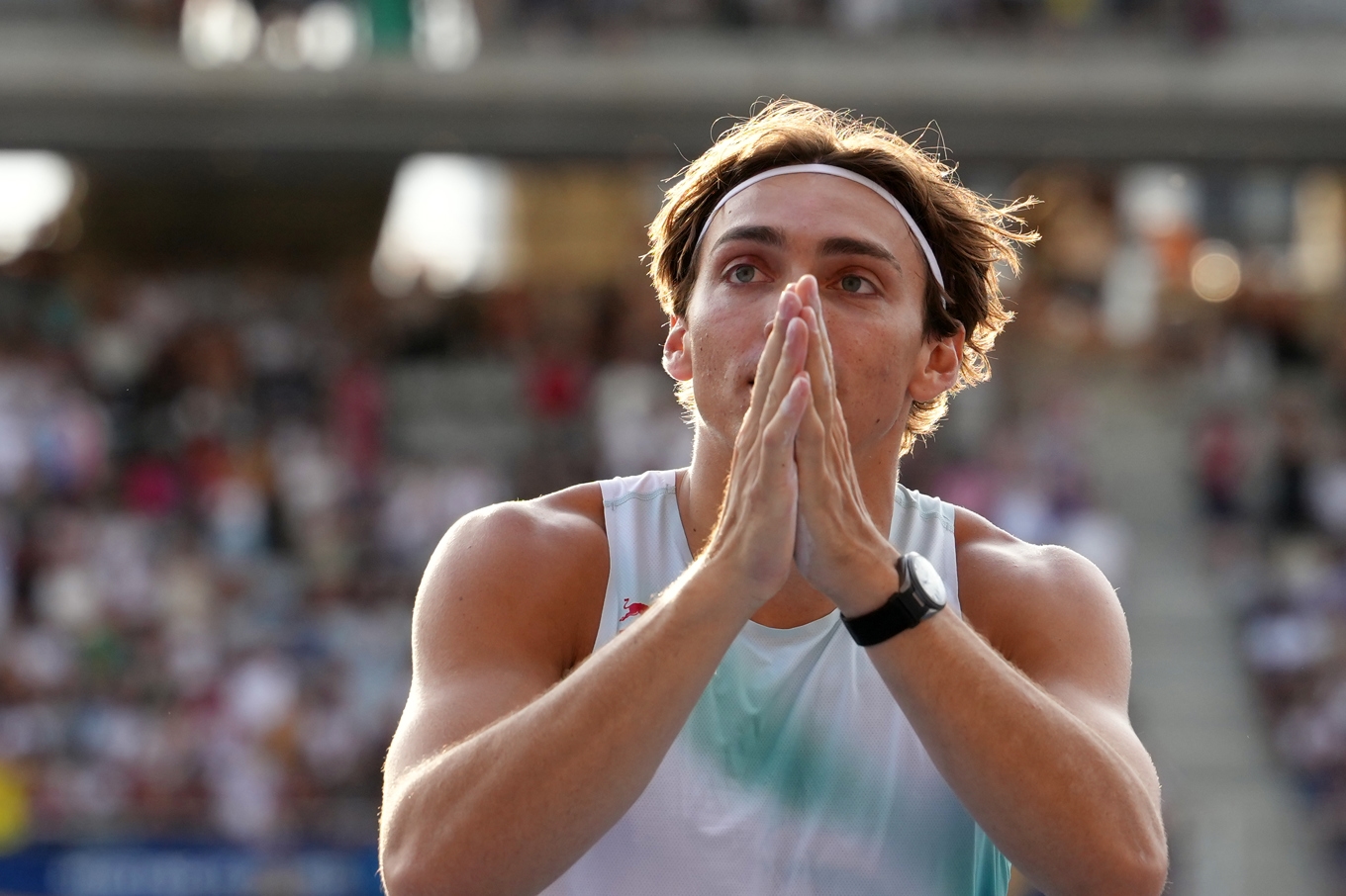 Trots skadekänningen, EM är inte i fara för Armand Duplantis. Arkivbild. Foto: Aurelien Morissard /AP/TT