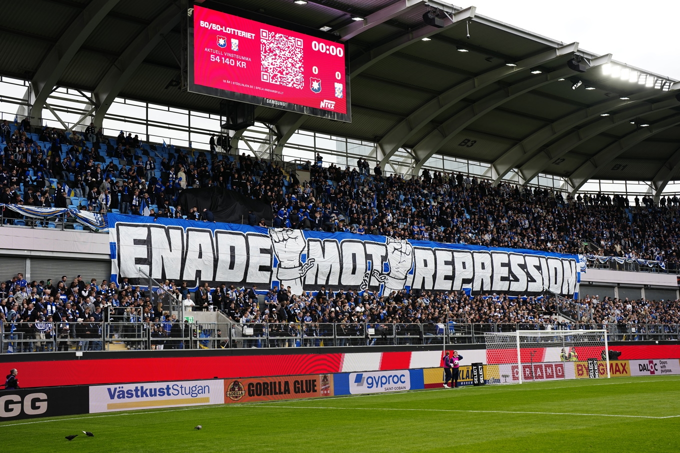 Flera vistelseförbud som tillskrivits supportrar till IFK Göteborg har rivits upp. Arkivbild. Foto: Björn Larsson Rosvall/TT