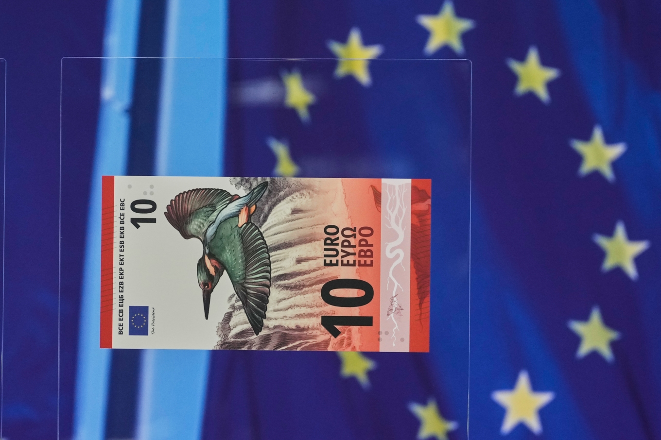 Ett förslag på formgivning för de framtida eurosedlarna. Foto: Michael Probst /AP/TT