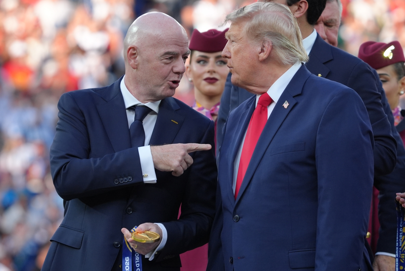 Fifa-ordförande Gianni Infantino och USA:s president Donald Trump under prisutdelningen efter VM-finalen mellan Spanien och Argentina. Foto: Jacquelyn Martin/AP/TT
