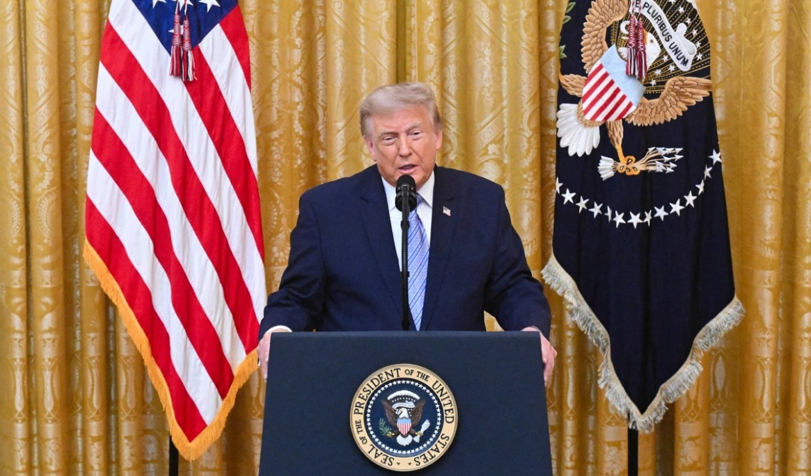 USA:s president Donald Trump talar från Vita huset den 16 juli. Foto: Saul Loeb/Pool/AFP via Getty Images