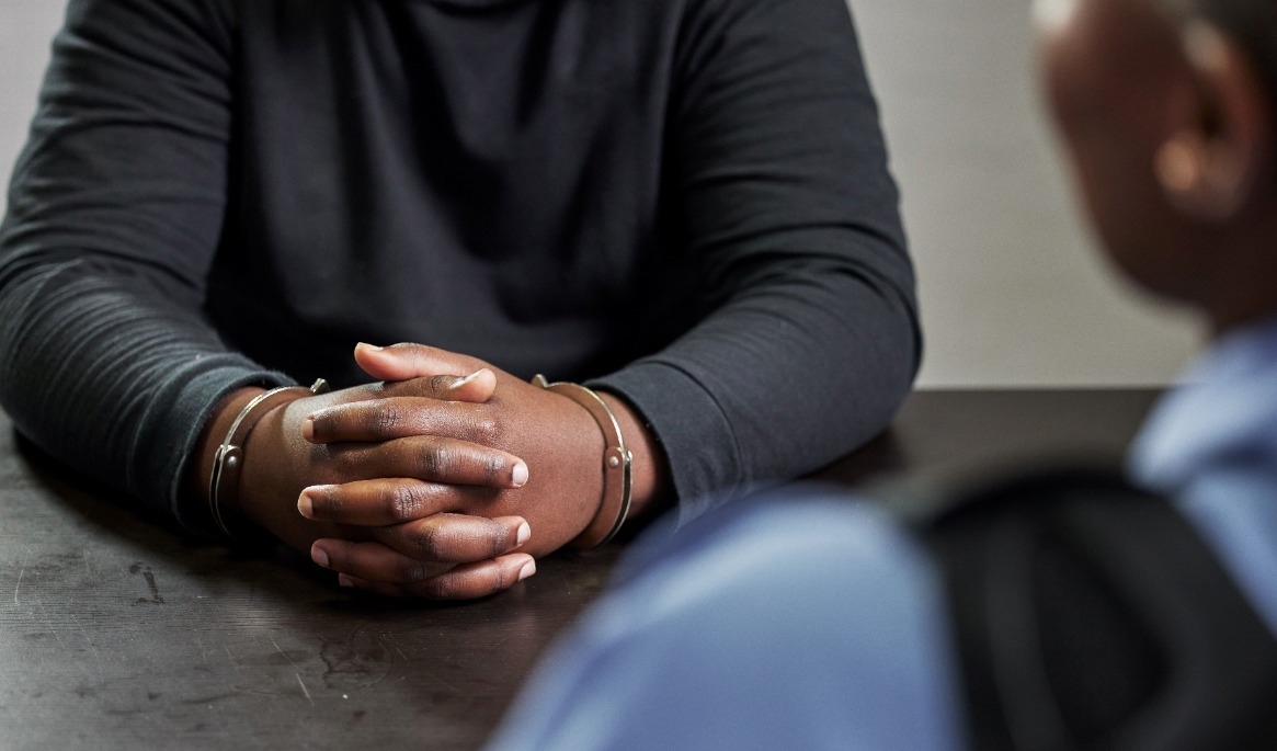 Flera brittiska serier har på senare år behandlad ämnen om att bli anklagad för ett brott som man inte begått. Foto: Shutterstock