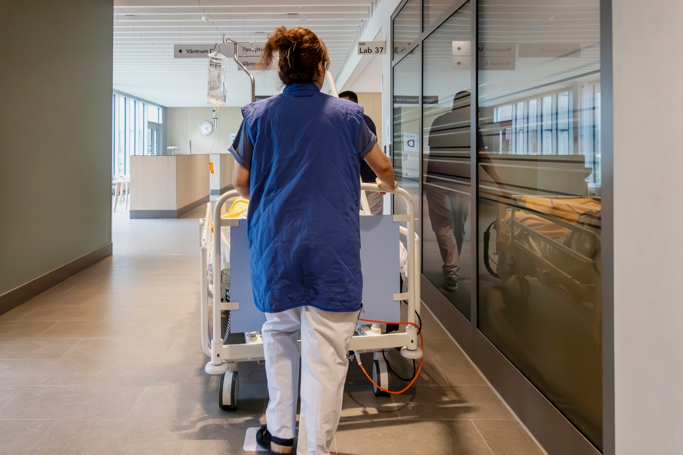 Vårdpolitiken ska ge resultat för både patienter och vårdpersonal. Foto: Alexanderstock23/Shutterstock