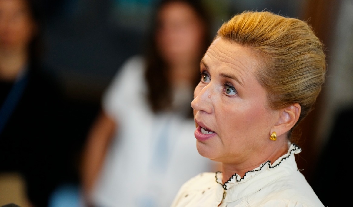 Danmarks statsminister Mette Frederiksen (S) vill skärpa straffen för dödligt våld i de fall där gärningsmannen sedan tidigare är dömd för våldsbrott. Arkivbild. Foto: Sebastian Elias Uth/Scanpix/TT