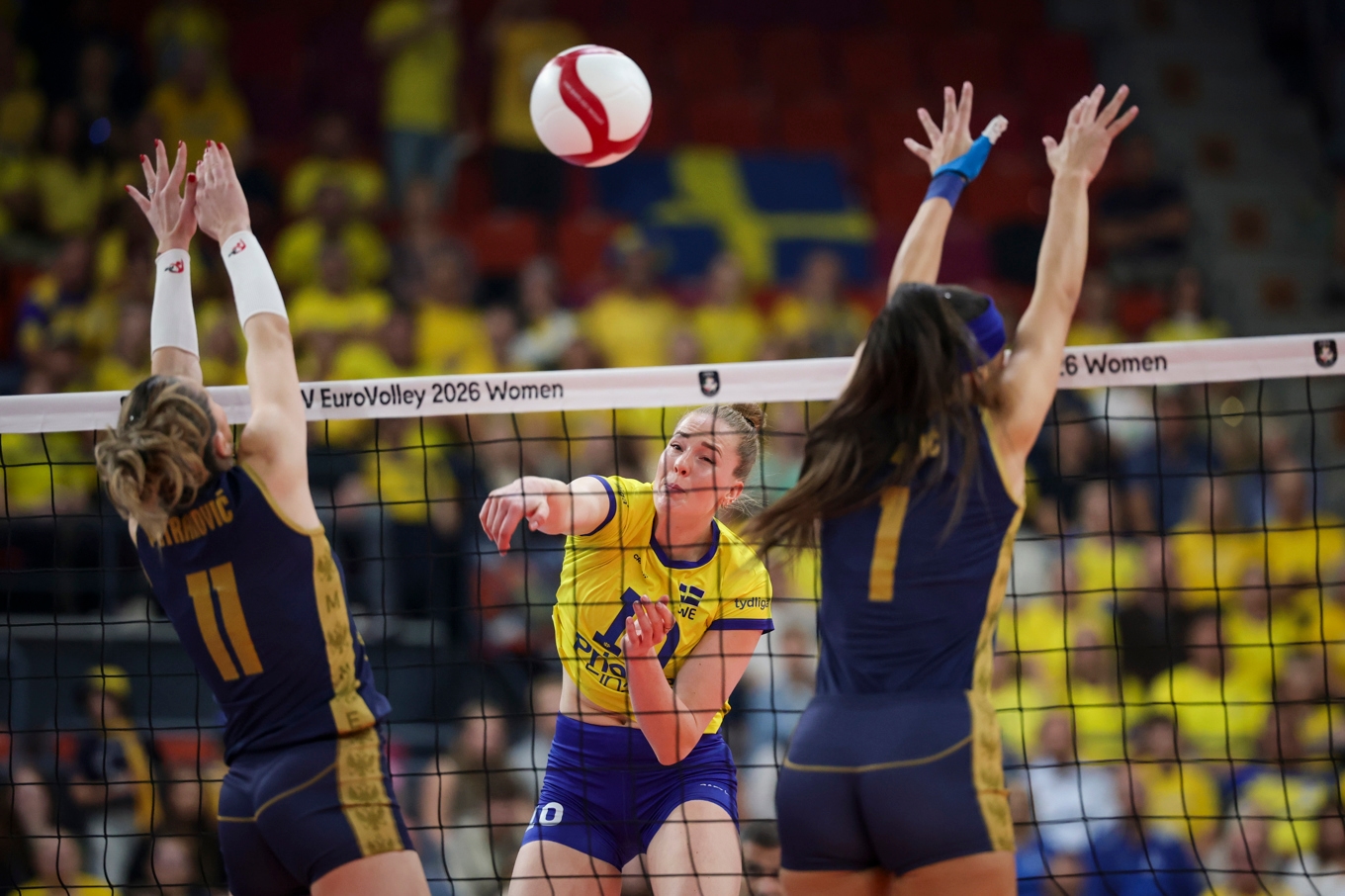 Sveriges Isabelle Haak under segermatchen mot Montenegro. Foto: Adam Ihse/TT