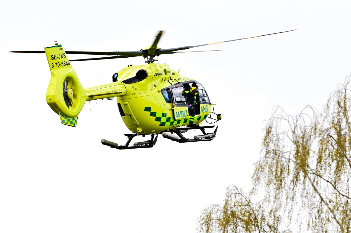En gokartförare fördes till sjukhus med ambulanshelikopter. Arkivbild. Foto: Jonas Ekströmer/TT