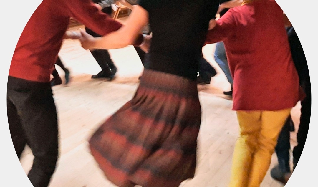 Projektet Dansa för livet beräknas omfatta 800–1 200 äldre deltagare och utbilda 50–70 dansledare runt om i Sverige. Foto: Föreningen Svenska folkdansringen
