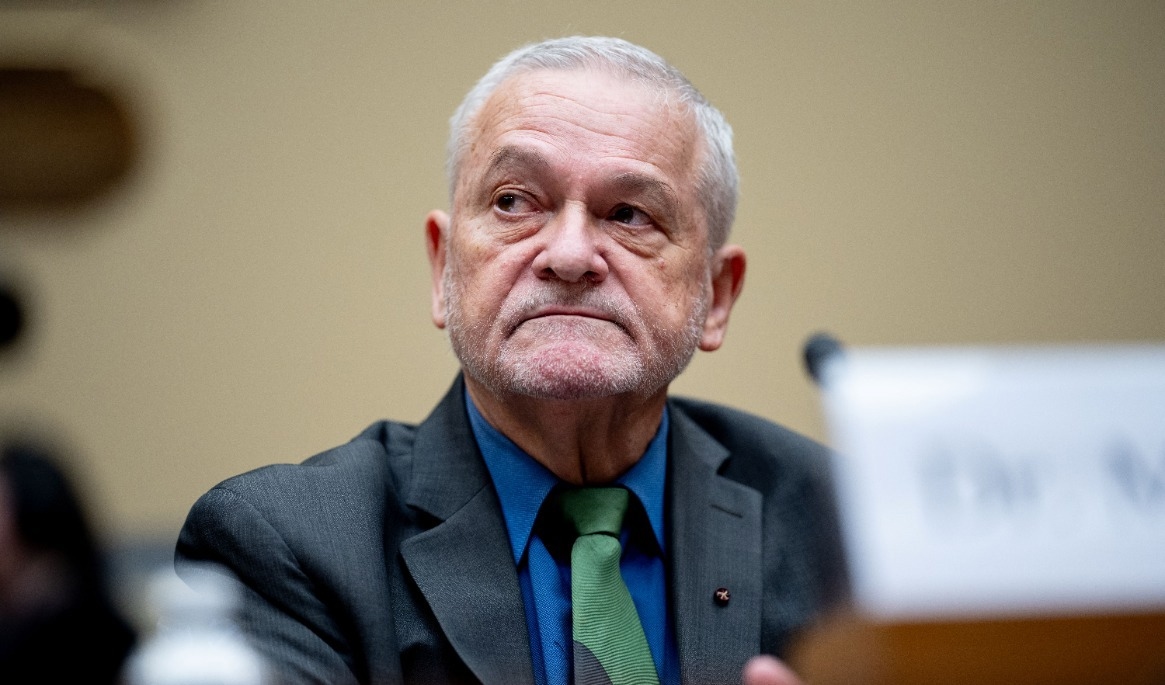 David Morens framträder under en utfrågning i representanthusets särskilda utskott för coronapandemin på Kapitolium i Washington DC den 22 maj 2024. Foto: Andrew Harnik/Getty Images