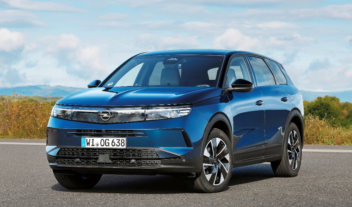 Opel Grandland GS Hybrid. Foto: CNP