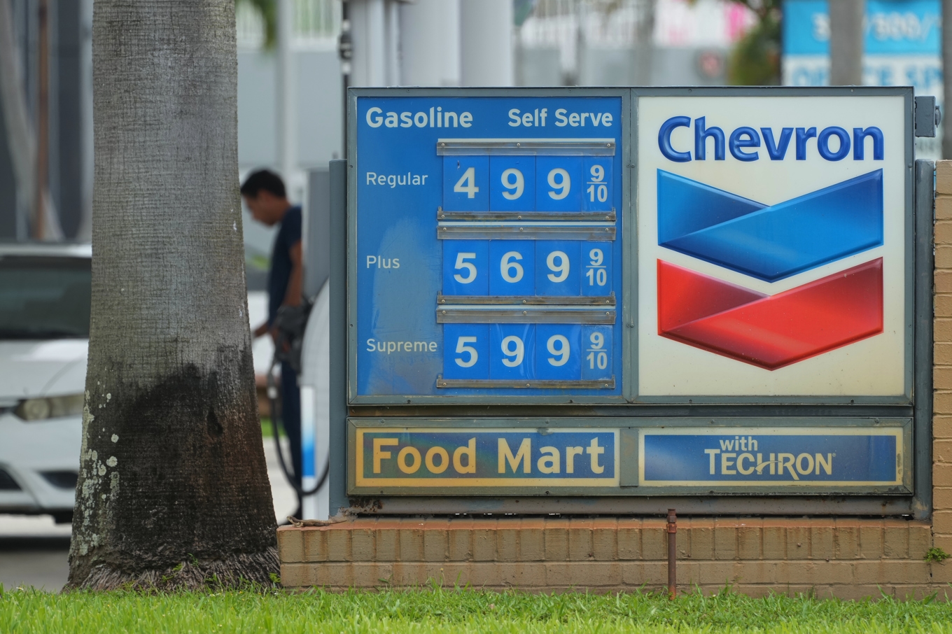 Chevron blickar mot Venezuela. Arkivbild. Foto: Marta Lavandier/AP/TT