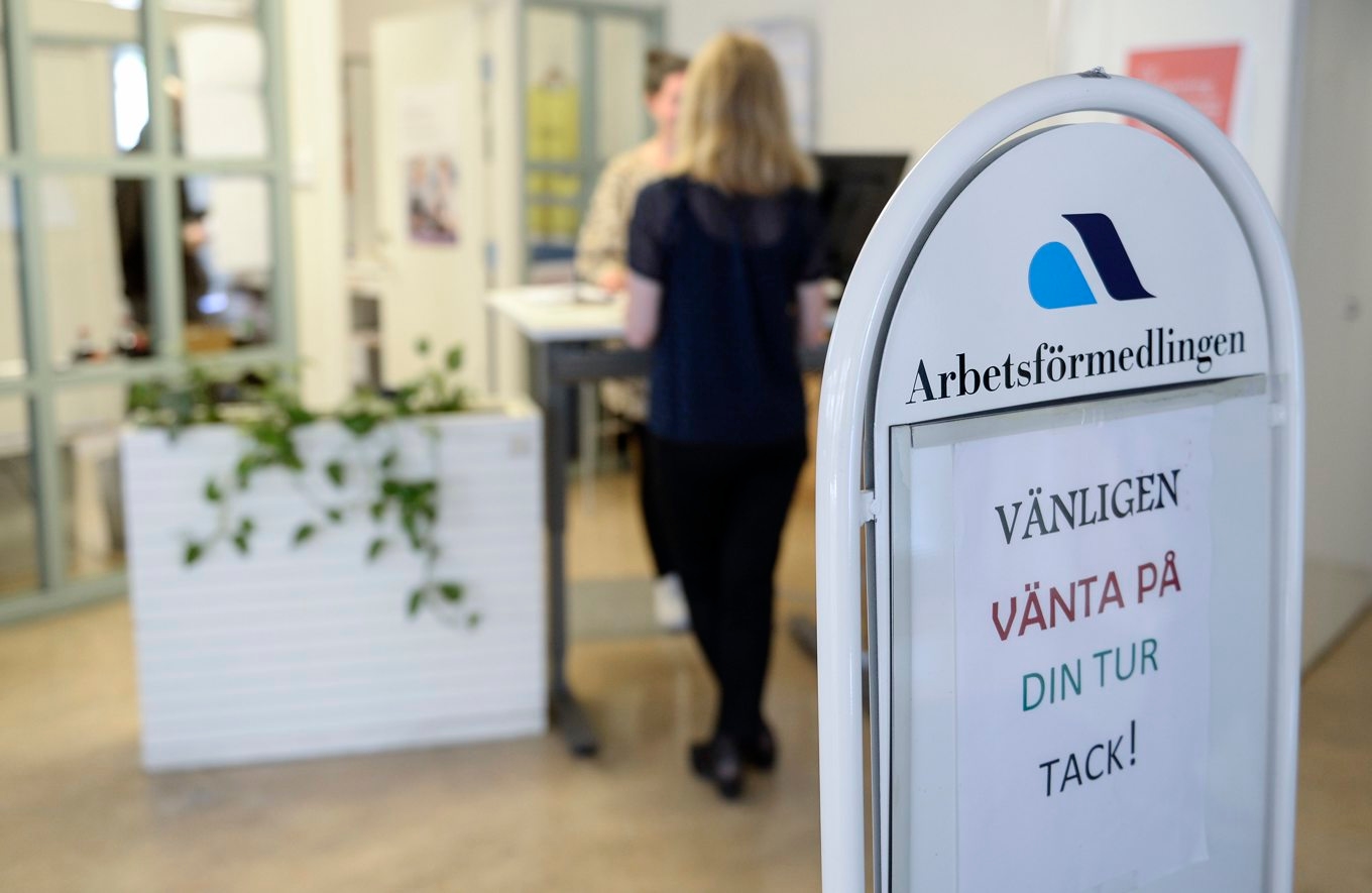 Fler arbetslösa söker a-kassa. Arkivbild. Foto: Bertil Ericson/TT