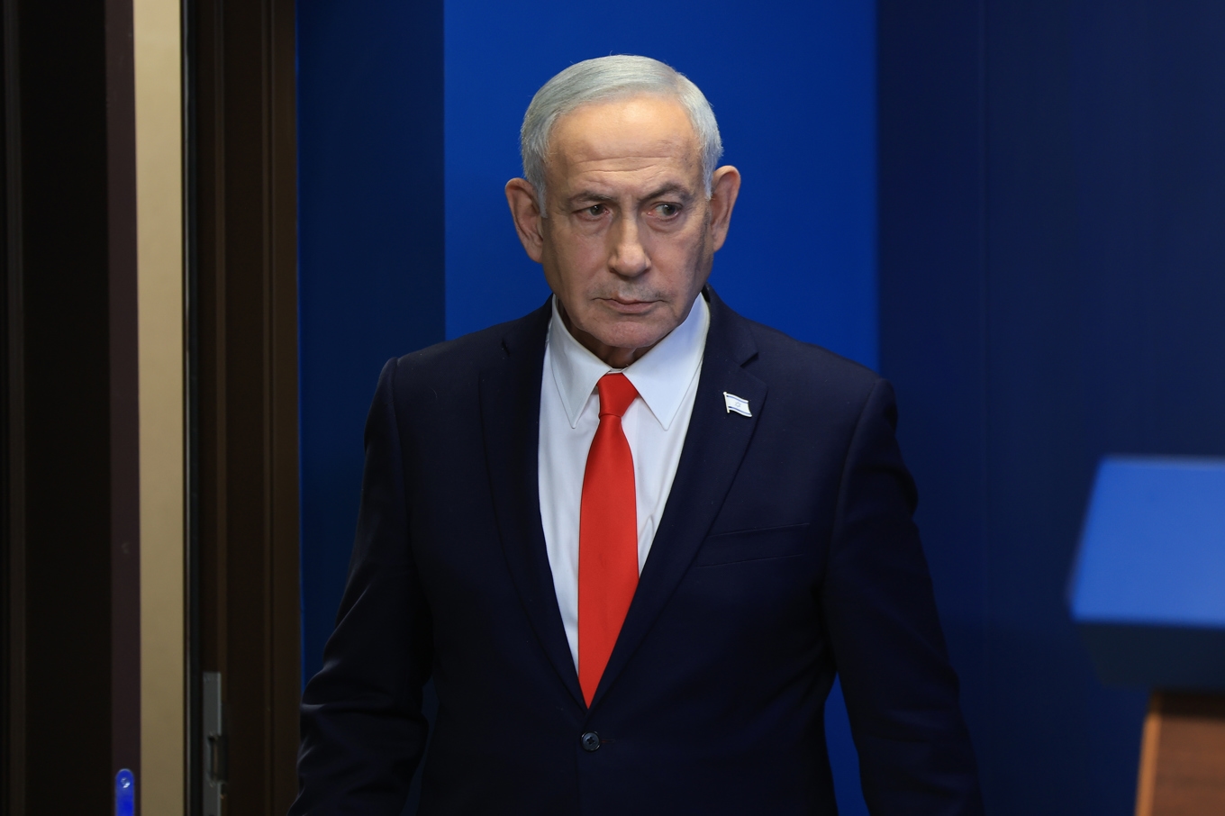 Israels premiärminister Benjamin Netanyahi vid en presskonferens i somras Foto: Ronen Zvulun/AP/TT