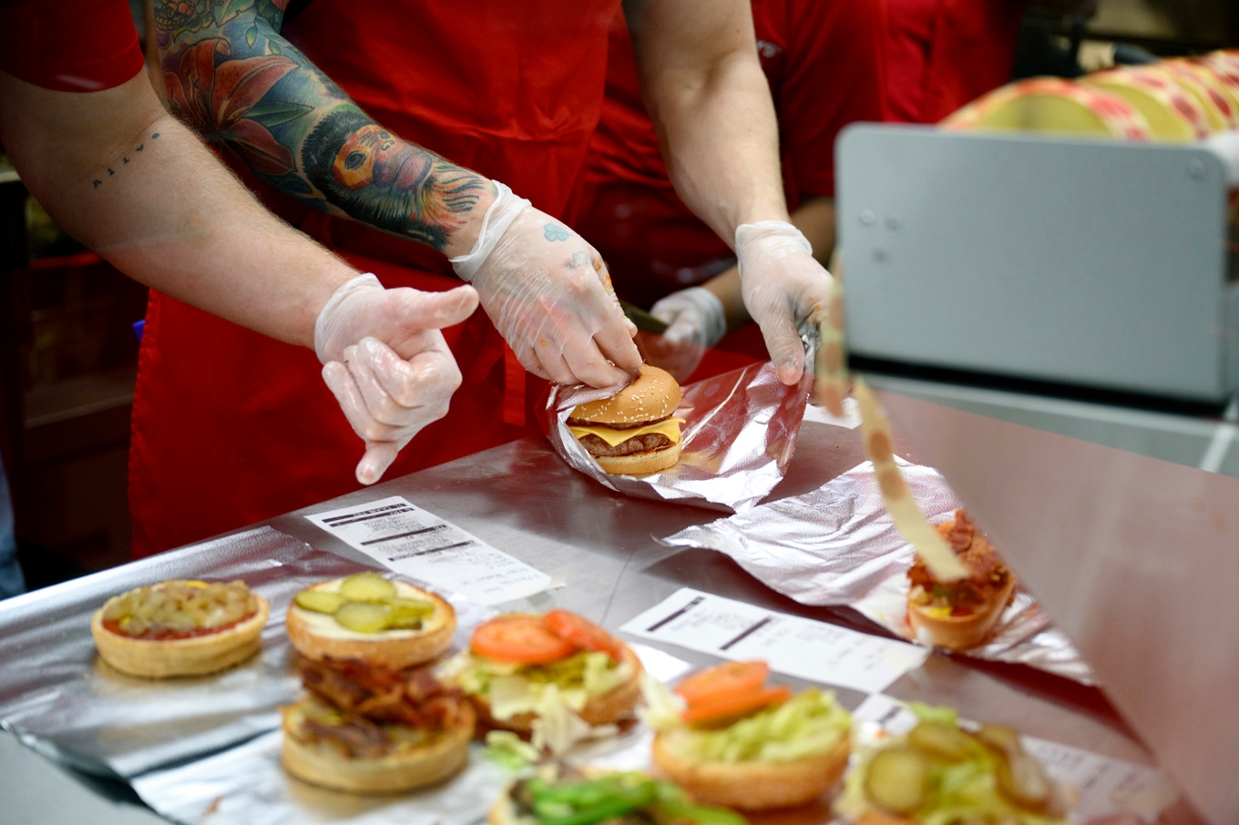 Snabbmatsrestauranger stod för den största försäljningsuppgången nu i somras. Arkivbild. Foto: Jessica Gow/TT