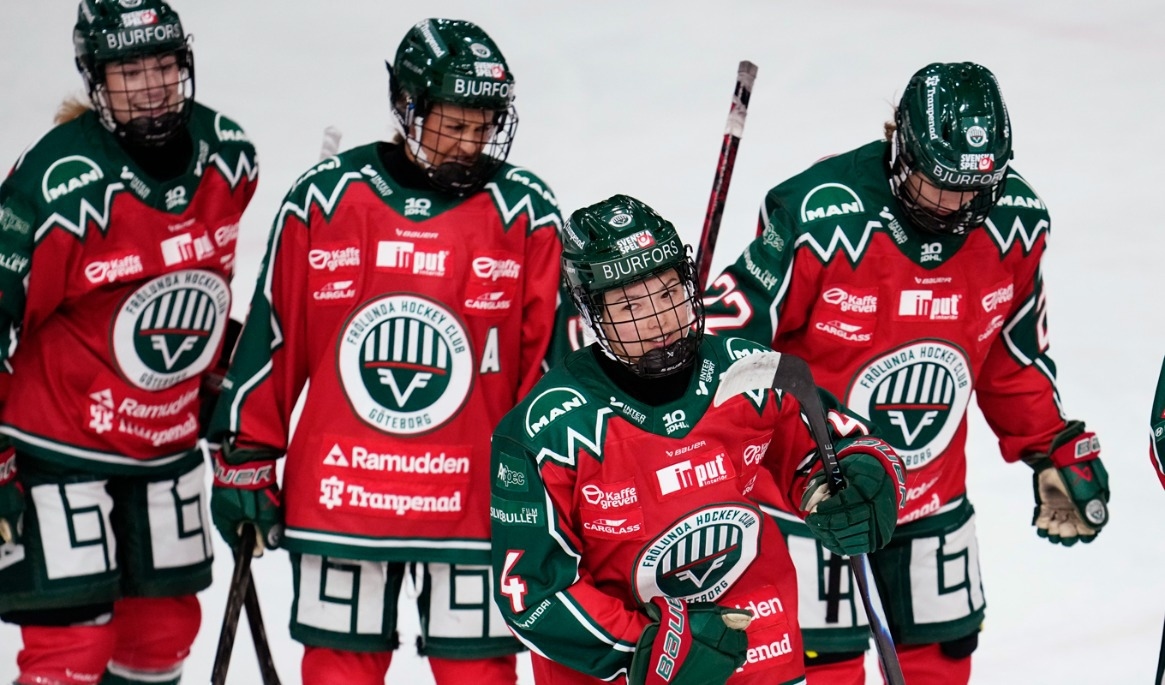 Jubel i Frölunda efter premiärseger i SDHL. Foto: Björn Larsson Rosvall/TT