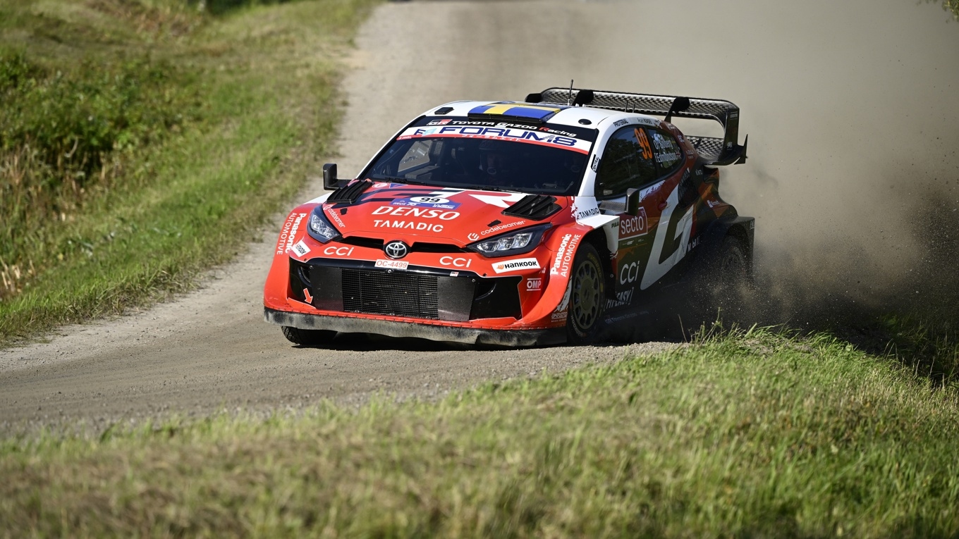 Oliver Solberg i Finlands VM-rally i juli. Foto: Roni Rekomaa/AP/TT