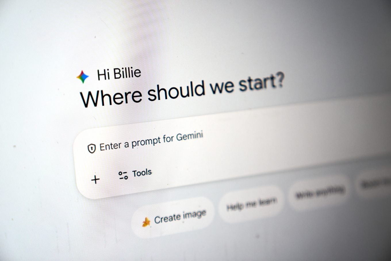 Google Gemini hackade tre företag i maj. Arkivbild. Foto: Damian Dovarganes/AP/TT