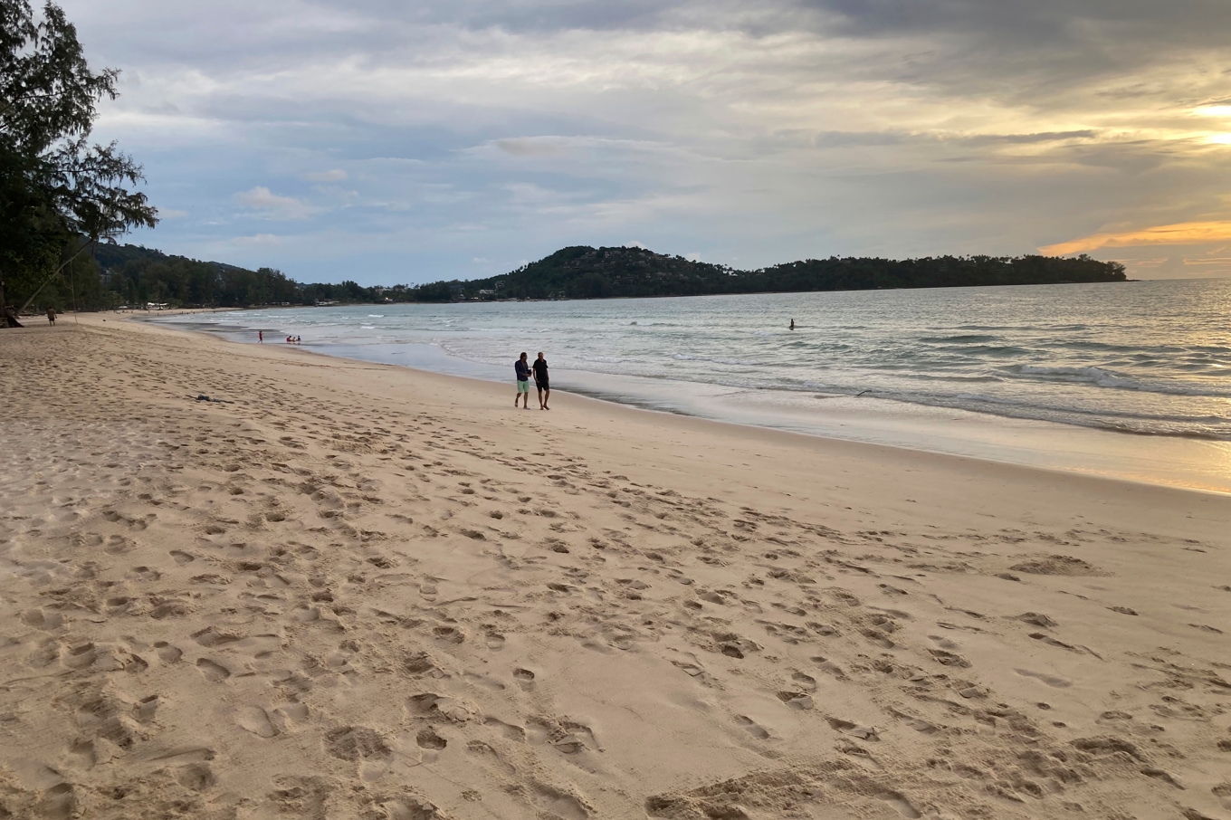 En strand i Phuket, Thailand. Arkivbild. Foto: Patrick Quinn/AP/TT