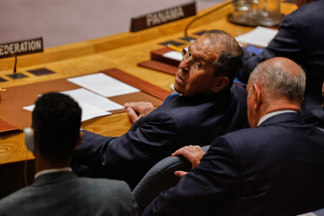 Rysslands utrikesminister Sergej Lavrov under ett möte i FN:s säkerhetsråd på onsdagen. Foto: Stefan Jeremiah/AP/TT