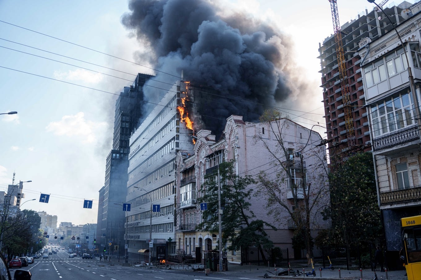 IMF varnar för att Ukraina har stora finansieringsbehov som måste lösas. Arkivbild Foto: Evgeniy Maloletka /AP/TT