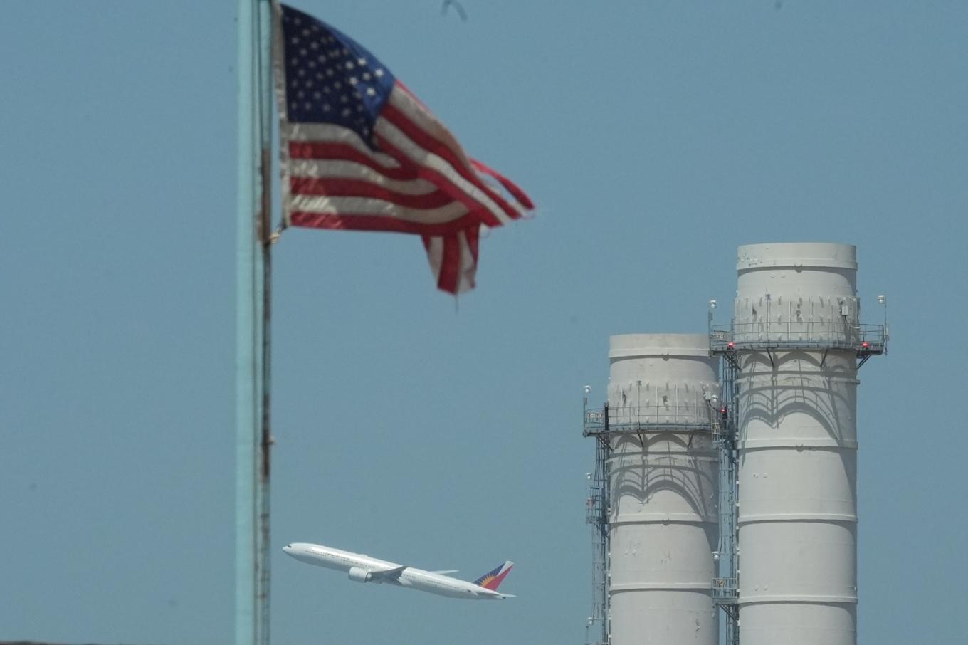 Kvinnan var på väg att borda ett flygplan på Los Angeles internationella flygplats när hon greps. Arkivbild. Foto: Damian Dovarganes/AP/TT