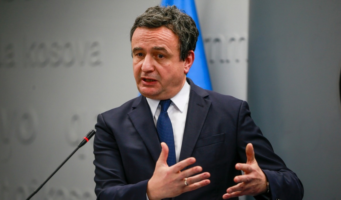 Kosovos premiärminister Albin Kurtis (på bilden) presidentkandidat har röstats fram av parlamentet. Foto: Visar Kryeziu/AP/TT