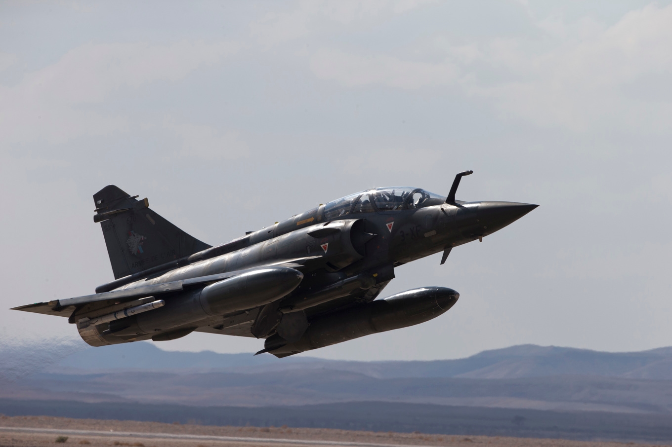 Stridsflygplanet som kraschade var av modellen Mirage 2000D. Arkivbild. Foto: Ariel Schalit/AP/TT
