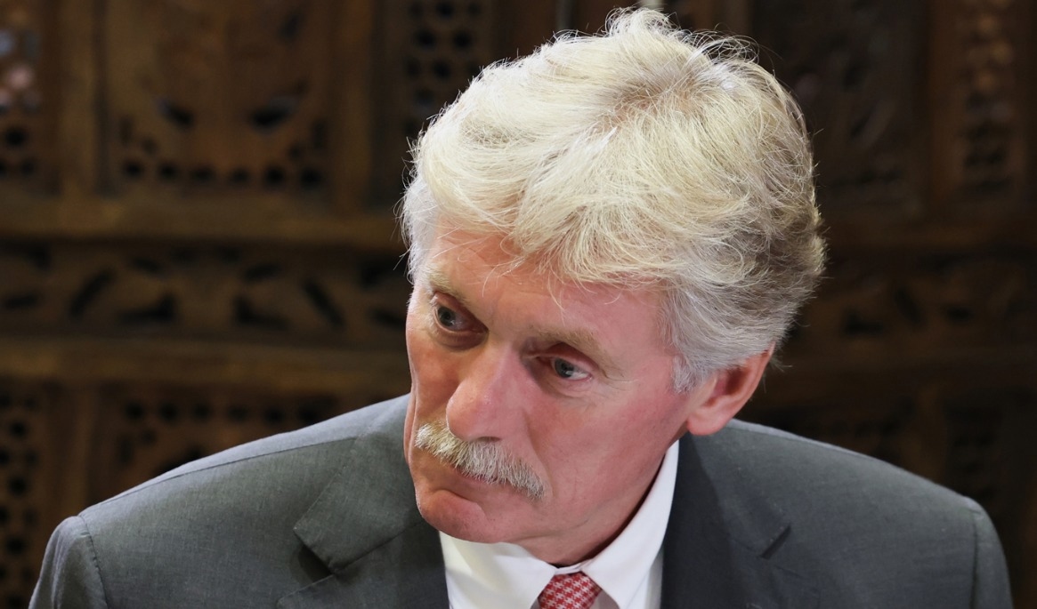 Dmitrij Peskov, talesperson för Rysslands president. Bilden togs den 11 september. Foto: Alexander Kazakov/Sputnik/Kreml/poolfoto via AP/TT