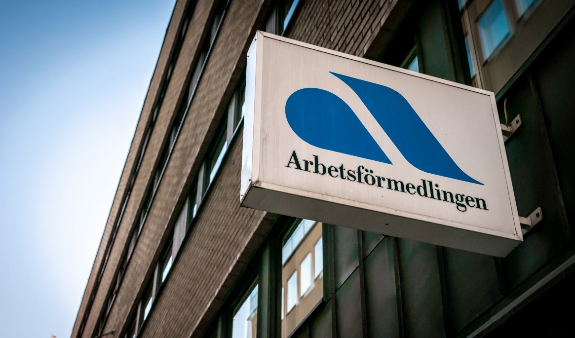 Arbetslösheten fortsätter att sjunka i landet. Foto: Bilbo Lantto