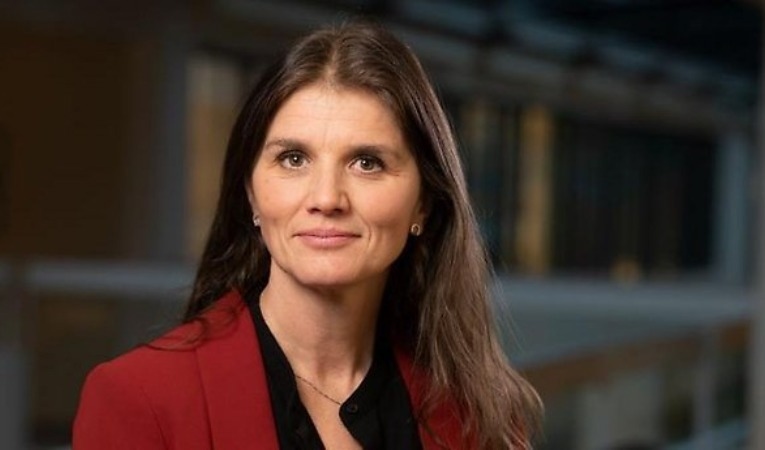 Statsvetaren Jenny Madestam tror att vi kommer landa i en rödgrön regering, till slut. Foto: Anders G Warne/FHS