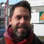 John Shepard, 38, Wellington, New Zealand:  Jag tror att ett missförstånd folk har innan de kommer hit är att de tror att Nya Zeeland förmodligen är ett mycket mer miljömedvetet land än det i själva verket är. Marknadsföringen regeringen gör av Nya Zeeland är riktigt bra, men Nya Zeeland använder verkligen mycket av sina resurser, och människorna är inte heller lika gröna som man kan tro.
