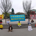 Panoramabild från firandet av Falun Dafa-dagen i Stockholm. (Foto: Emil Almberg/Epoch Times)