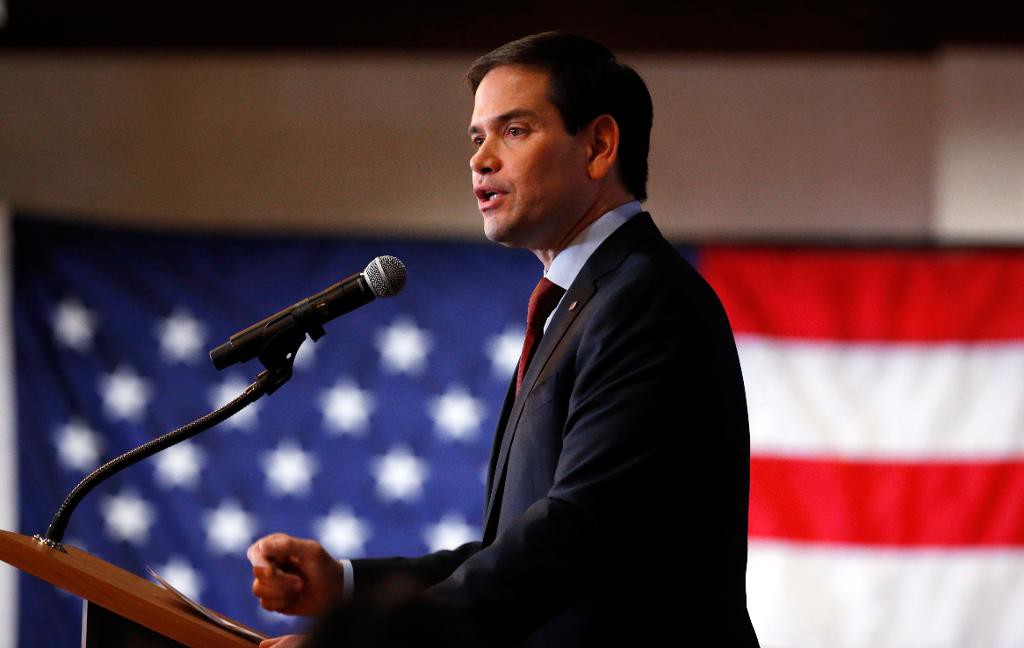 Den republikanske presidentaspiranten Marco Rubio på sin valvaka efter den starka tredjeplaceringen i Iowas nomineringsmöten. (Foto: Paul Sancya /AP/TT)