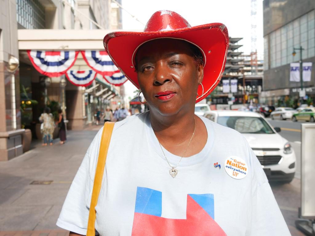 Evelyn Foxx, Hillary Clinton-anhängare och demokratisk partiaktivist från Florida, i Philadelphia där Demokraterna håller partikonvent. (Foto: Helena Gustavsson/TT)