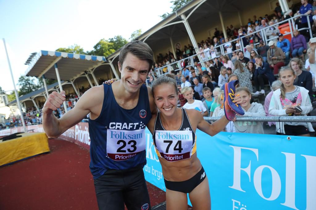 Det blev dubbla svenska rekord på Slottsskogsvallen, när både Lovisa Lindh och Johan Rogestedt satte rekord på 1 000 meter. (Foto: Adam Ihse/TT)