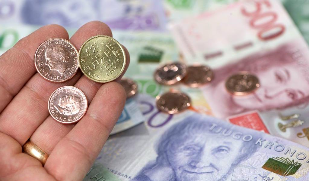 Sedlar och mynt. Arkivbild. Foto:
Fredrik Sandberg/TT