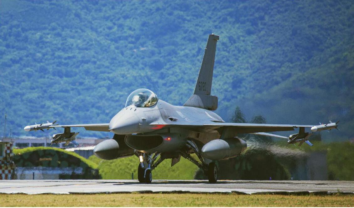 Taiwanesiska flygvapnet befann sig i hög beredskap under amerikanska representanthusets talman Nancy Pelosis besök i Taiwan i augusti. Foto: Annabelle Chih/Getty Images