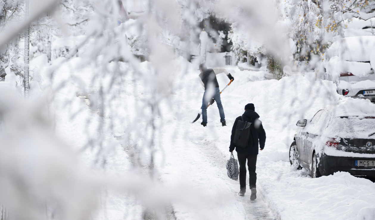 Snö och blåst väntar Sveriges kusttrakter
