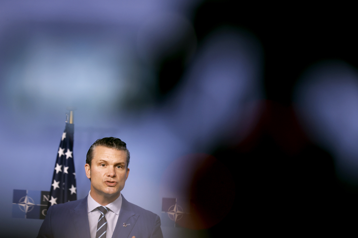 USA:s försvarsminister Pete Hegseth i Bryssel förra veckan. Foto: Geert Vanden Wijngaert/AP/TT