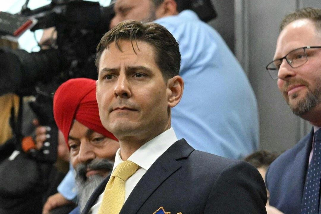 Michael Kovrig varnar för att Kina försöker kila in sig mellan Kanada och USA, och att kommunistregimen gör det samma i Europa. Foto: Mandel Ngan/Pool/AFP via Getty Images/arkivbild