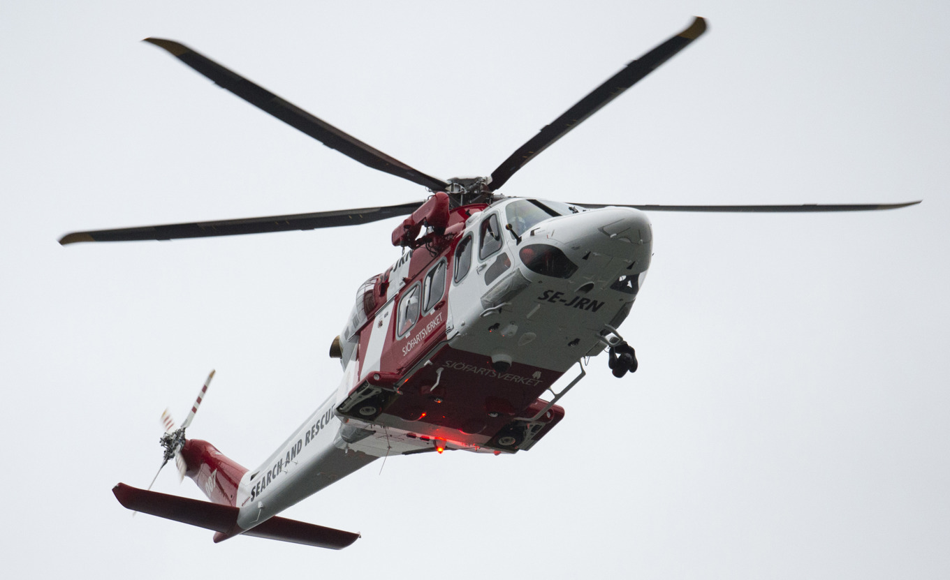 Räddningstjänsten söker efter två personer sedan en båt har kapsejsat. Arkivbild. Foto: Johan Nilsson/TT