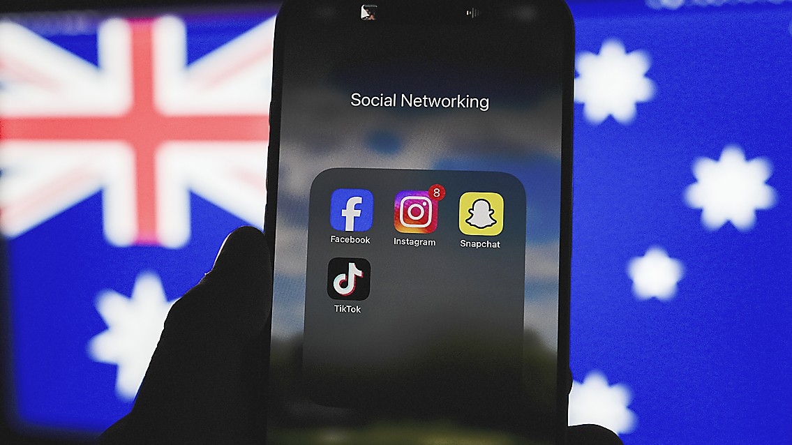 I december träder både den nya åldersgränsen för sociala medier och nya regler för sökmotortjänster i kraft i Australien. Foto: Asanka Ratnayake/Getty Images