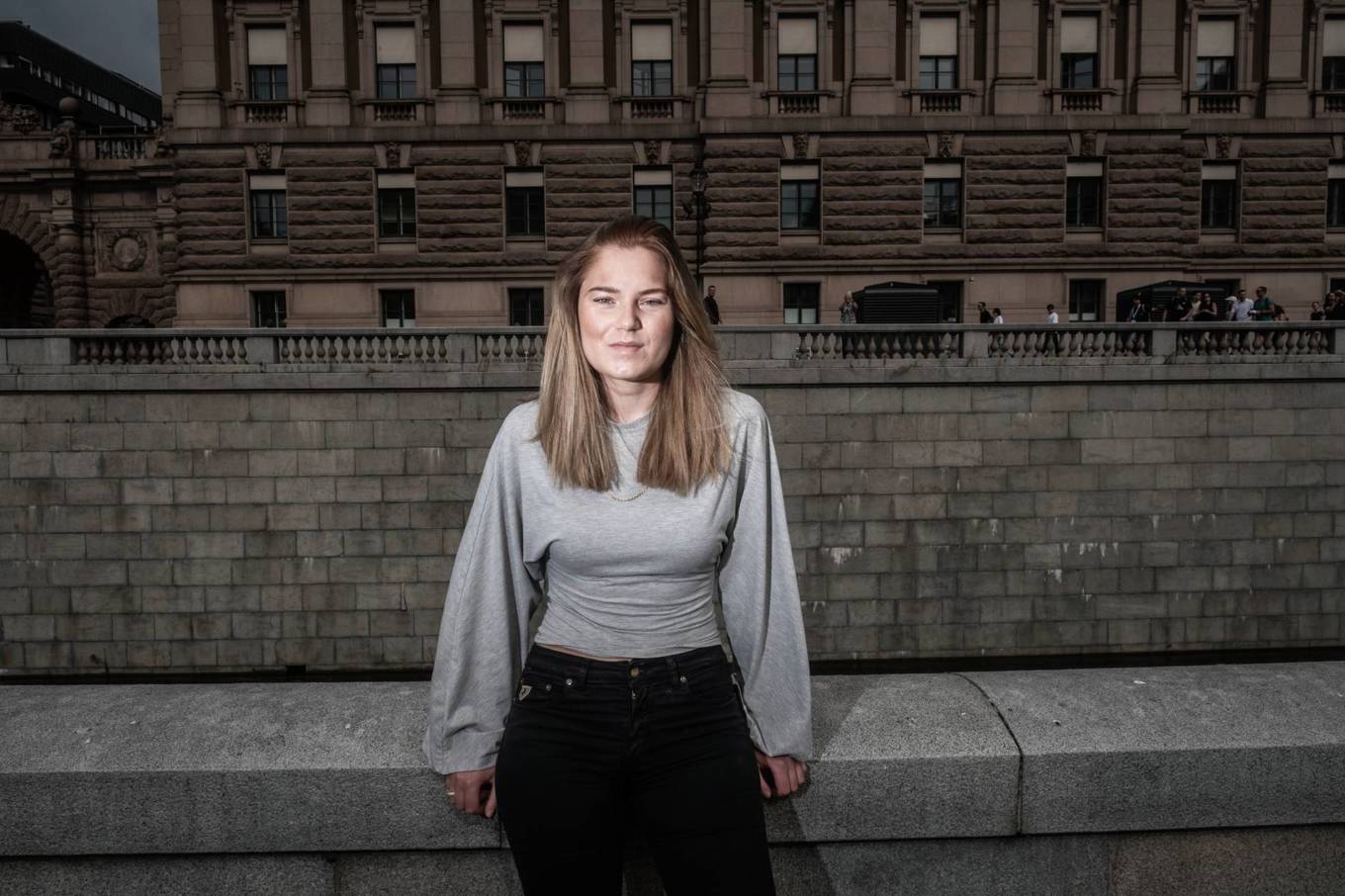 KDU:s förbundsordförande Louise Hammargren presenterar fem punkter för att stoppa statens slöseri med skattepengar. Foto: Magnus Hjalmarson Neideman/SVD/TT